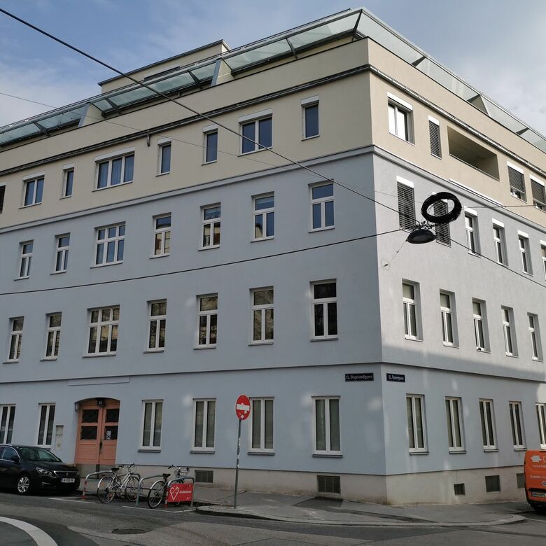 Prasch Referenz - Dingelstedtgasse 15, 1150 Wien